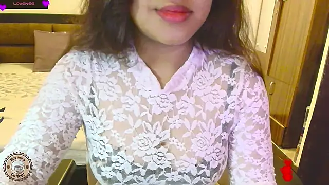 Yara-143 online show from July 28, 2026, 7:27 am