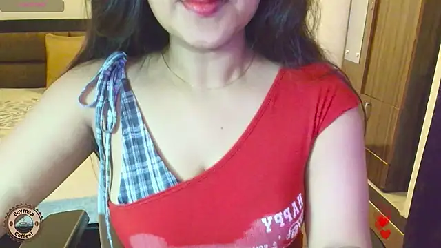 Yara-143 online show from June 5, 2026, 6:02 pm