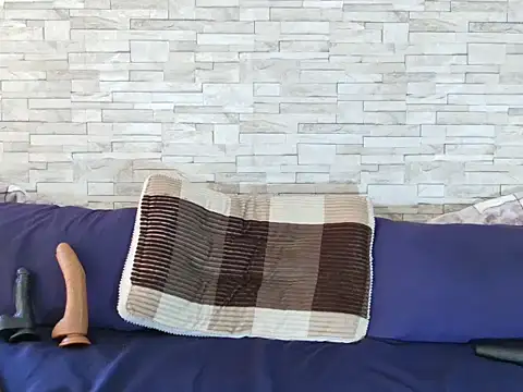 Snapshot of BustyBmw chatting on February 16, 2026, 12:04 pm BustyBmw online show from February 16, 2026, 12:04 pm