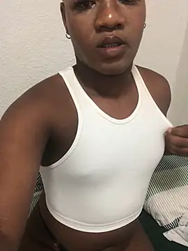 Lulubae20 online show from March 28, 2026, 6:42 pm