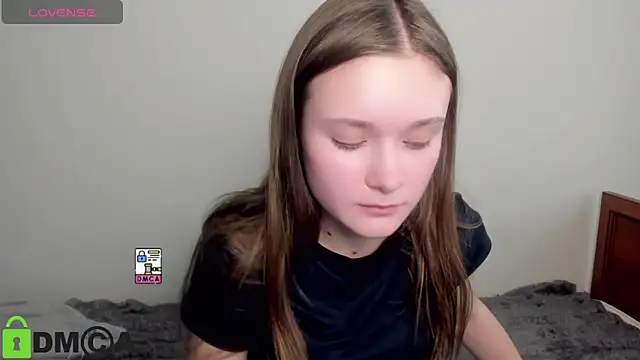 Elina X online show from June 1, 2026, 2:06 pm