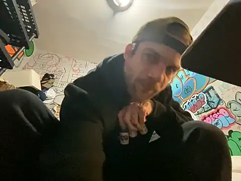 gothboiplzty online show from March 24, 2026, 6:13 am