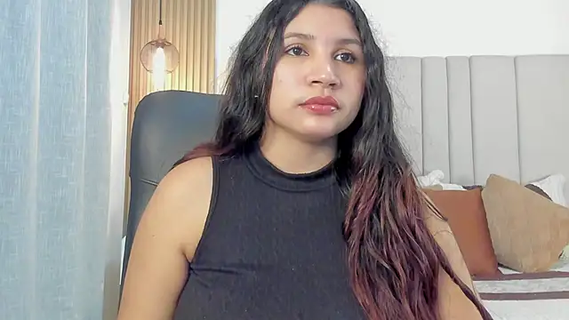 Snapshot of Victoria_Rosee chatting on April 16, 2026, 1:23 pm Victoria Rosee online show from April 16, 2026, 1:23 pm