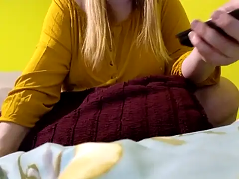 Snapshot of trixye21 chatting on February 22, 2026, 3:57 pm trixye21 online show from February 22, 2026, 3:57 pm