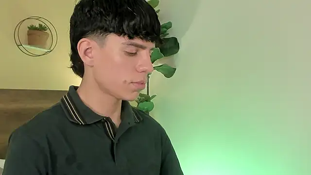 Angel eros  online show from February 20, 2026, 6:26 am