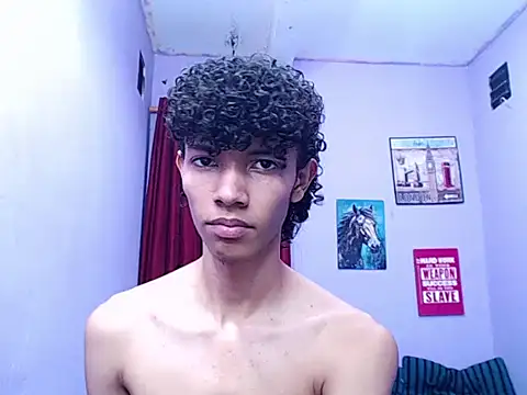 bigcock twinks online show from March 13, 2026, 12:15 am