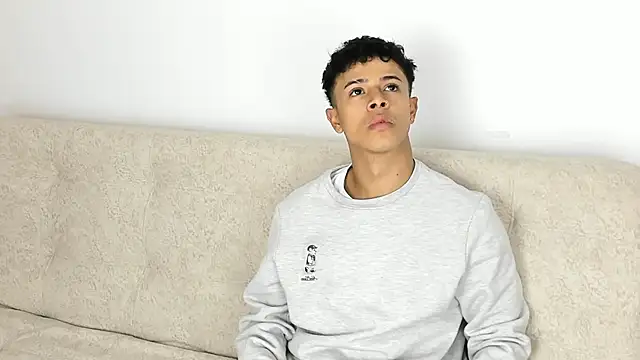 Snapshot of _Alex_Colton chatting on February 1, 2026, 10:08 pm Alex Colton online show from February 1, 2026, 10:08 pm