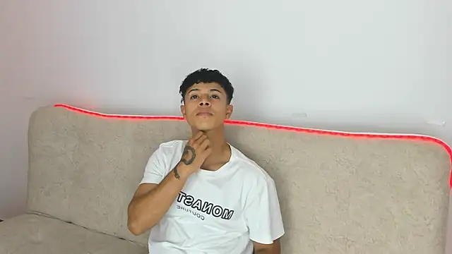 Snapshot of _Alex_Colton chatting on April 10, 2026, 10:06 pm Alex Colton online show from April 10, 2026, 10:06 pm