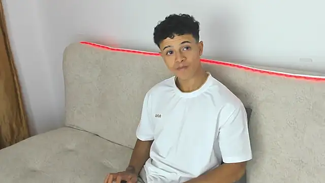 Snapshot of _Alex_Colton chatting on March 21, 2026, 10:13 pm Alex Colton online show from March 21, 2026, 10:13 pm