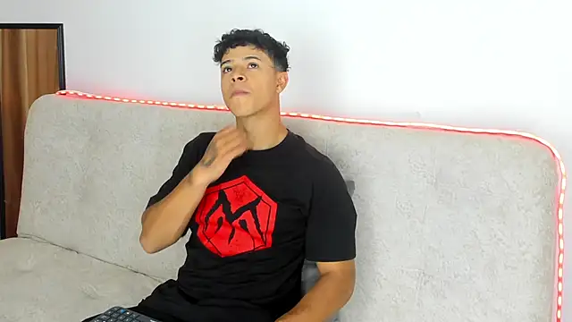 Snapshot of _Alex_Colton chatting on February 24, 2026, 10:21 pm Alex Colton online show from February 24, 2026, 10:21 pm