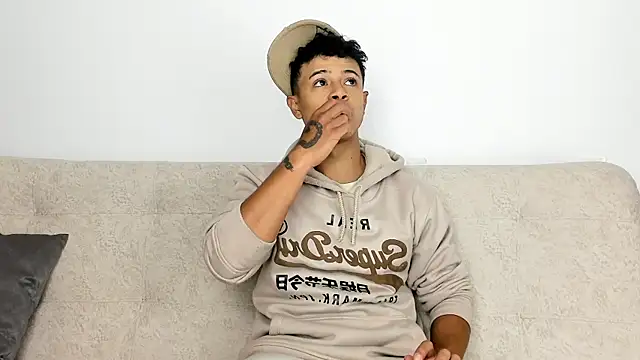 Snapshot of _Alex_Colton chatting on February 23, 2026, 11:27 pm Alex Colton online show from February 23, 2026, 11:27 pm