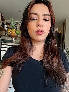 Snapshot of foxxy_lover chatting on April 30, 2026, 4:25 pm foxxy lover online show from April 30, 2026, 4:25 pm