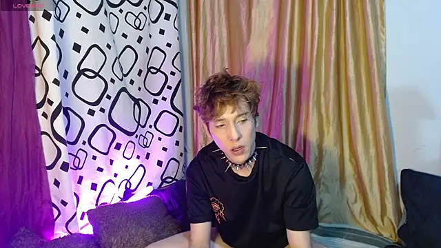 DannyParker  online show from July 19, 2026, 8:34 am