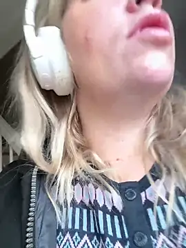 Snapshot of Amanda_Norsk chatting on February 22, 2026, 10:17 am Amanda Norsk online show from February 22, 2026, 10:17 am