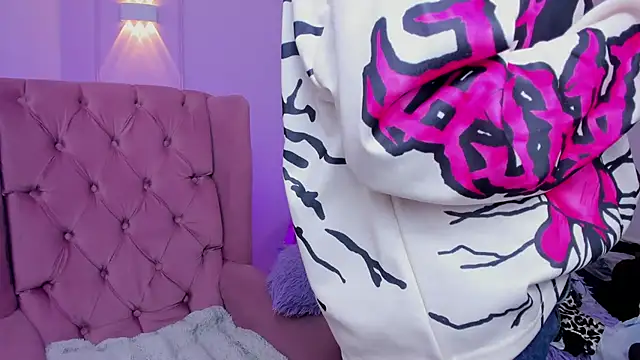 Emily bruss online show from March 13, 2026, 11:32 pm