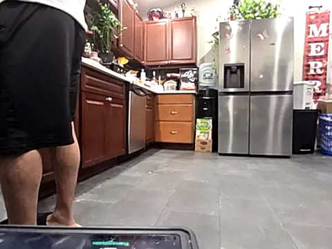 Snapshot of bischo666 chatting on February 6, 2026, 4:30 am bischo666 online show from February 6, 2026, 4:30 am