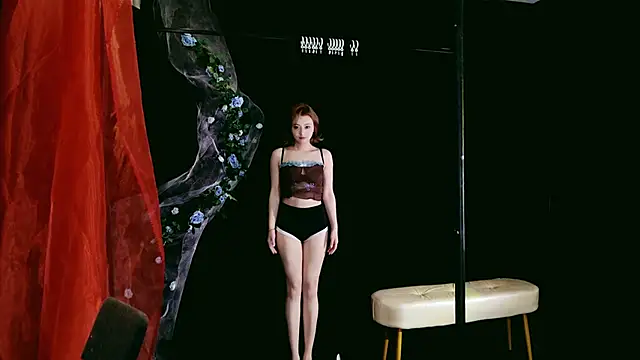 Lady-Mia777 online show from March 25, 2026, 4:23 am