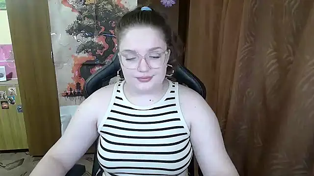 Snapshot of Teasing_Dora chatting on February 27, 2026, 10:31 pm Teasing Dora online show from February 27, 2026, 10:31 pm