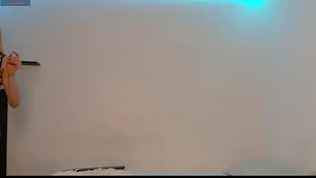 ivonnybonita   online show from March 15, 2026, 12:06 am