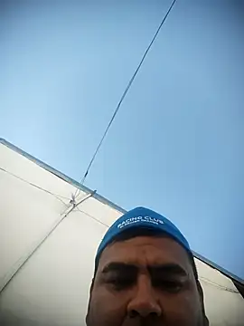 Sergiowooo online show from February 14, 2026, 9:04 pm