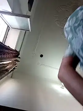 Snapshot of khushi_rawat chatting on March 1, 2026, 3:06 am khushi rawat online show from March 1, 2026, 3:06 am