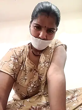 Snapshot of punamji_sexe chatting on February 18, 2026, 4:36 pm punamji sexe online show from February 18, 2026, 4:36 pm