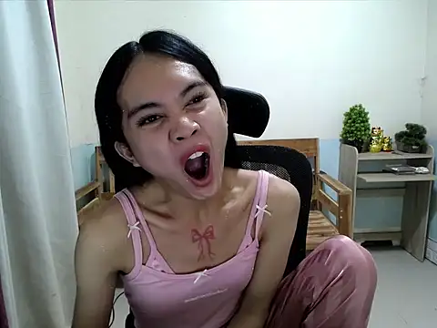 devine goddess online show from June 27, 2026, 12:22 pm