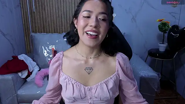 Lynn turner online show from April 1, 2026, 4:15 pm