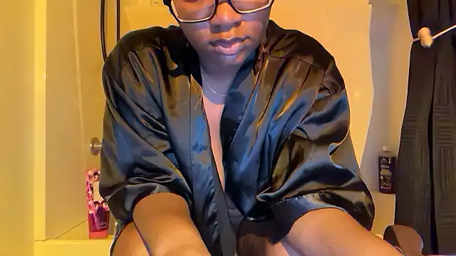 SunniSoles99 online show from July 1, 2026, 12:16 pm