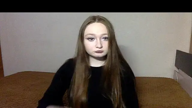 vikipinkk online show from March 18, 2026, 7:48 pm