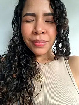 Snapshot of AshlyViper chatting on February 8, 2026, 10:29 pm AshlyViper online show from February 8, 2026, 10:29 pm