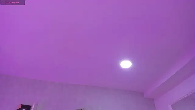 KarelyMitchel online show from March 31, 2026, 12:40 pm