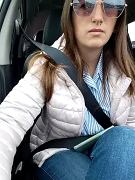 Snapshot of Alexdevil92 chatting on April 15, 2026, 8:09 am Alexdevil92 online show from April 15, 2026, 8:09 am