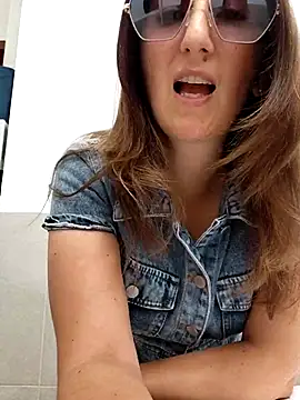 Alexdevil92 online show from July 15, 2026, 9:44 pm