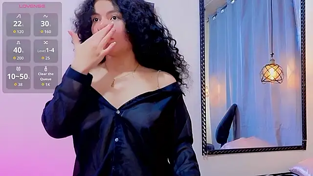 Zoe-yanin online show from February 11, 2026, 7:25 pm