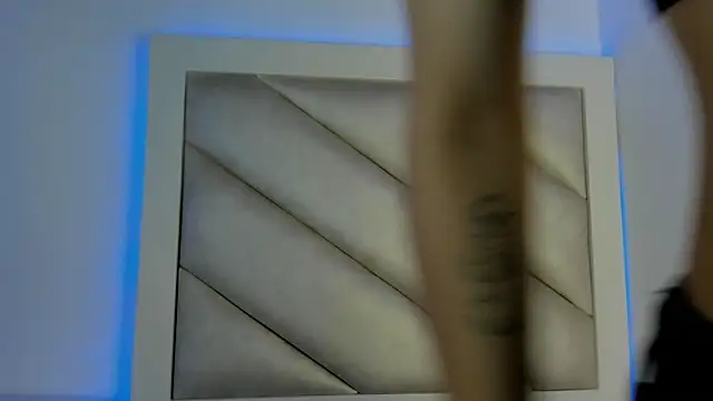 dakota cj online show from March 30, 2026, 9:27 pm