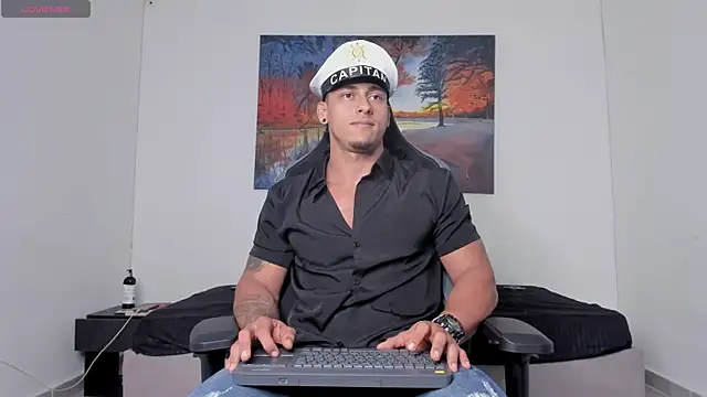 Snapshot of ryanwhite3 chatting on April 12, 2026, 9:29 pm ryanwhite3 online show from April 12, 2026, 9:29 pm