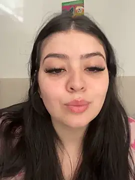 Snapshot of lolaaculaa chatting on May 2, 2026, 3:28 pm lolaaculaa online show from May 2, 2026, 3:28 pm