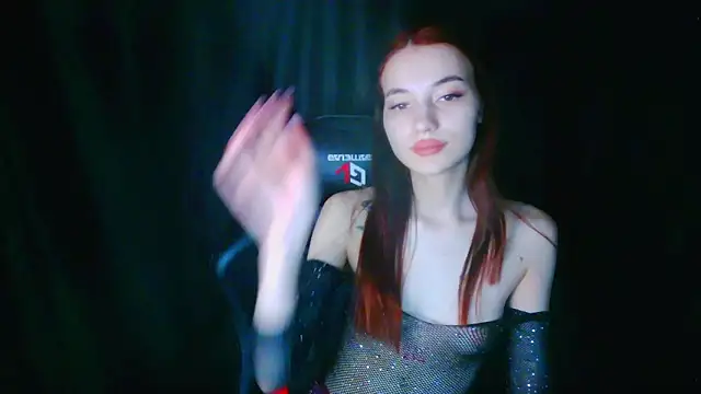 liza  kitty online show from April 22, 2026, 4:47 pm