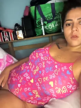 Snapshot of Dree4i20 chatting on February 8, 2026, 11:19 am Dree4i20 online show from February 8, 2026, 11:19 am