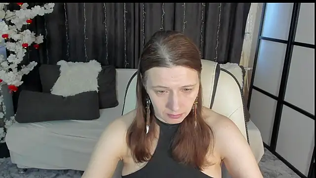 Snapshot of Kathrine_Meyer chatting on March 12, 2026, 2:06 am Kathrine Meyer online show from March 12, 2026, 2:06 am