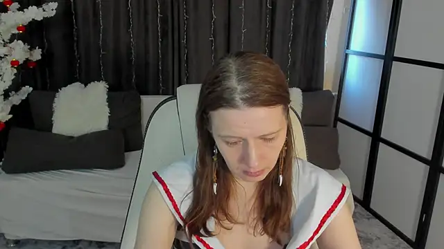 Snapshot of Kathrine_Meyer chatting on March 26, 2026, 2:10 am Kathrine Meyer online show from March 26, 2026, 2:10 am