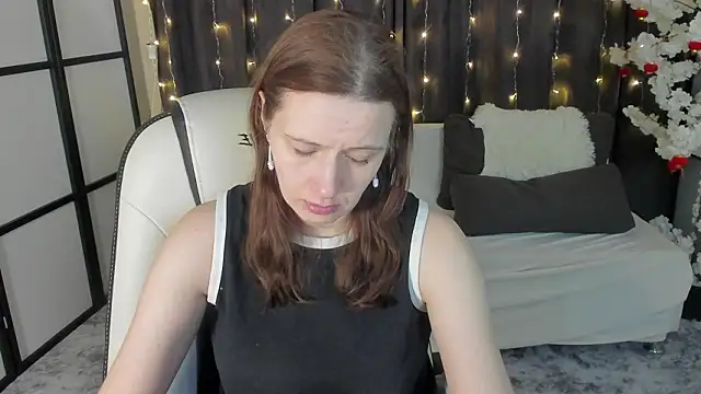 Snapshot of Kathrine_Meyer chatting on March 4, 2026, 1:02 am Kathrine Meyer online show from March 4, 2026, 1:02 am