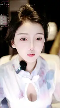 xiaomoli928 online show from May 11, 2026, 8:28 pm
