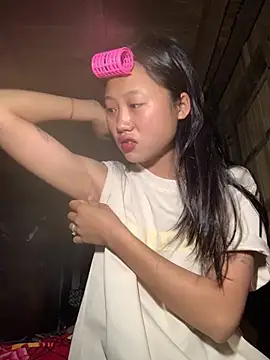 ngoccc-nga online show from March 1, 2026, 1:05 am