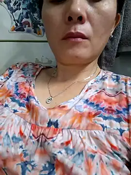 Baby-loveass69 online show from May 21, 2026, 12:13 pm