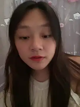 Snapshot of bikhidj chatting on February 6, 2026, 4:41 am bikhidj online show from February 6, 2026, 4:41 am