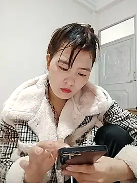 Snapshot of Queen-love45 chatting on February 25, 2026, 3:07 am Queen-love45 online show from February 25, 2026, 3:07 am