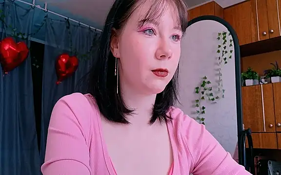 Snapshot of marty_bree chatting on April 4, 2026, 11:28 am marty bree online show from April 4, 2026, 11:28 am