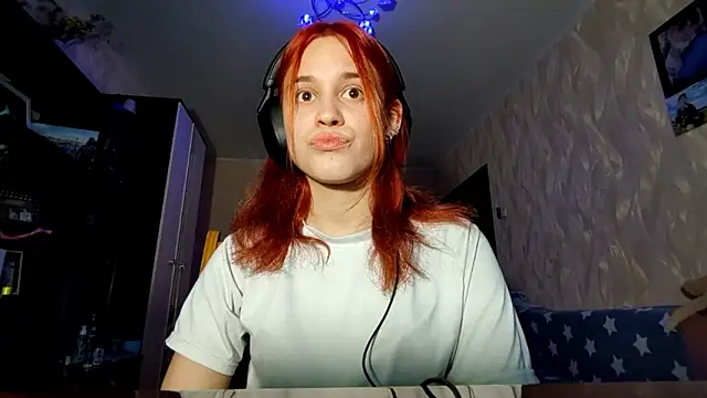 Snapshot of CalandraRolon chatting on February 11, 2026, 3:45 pm CalandraRolon online show from February 11, 2026, 3:45 pm